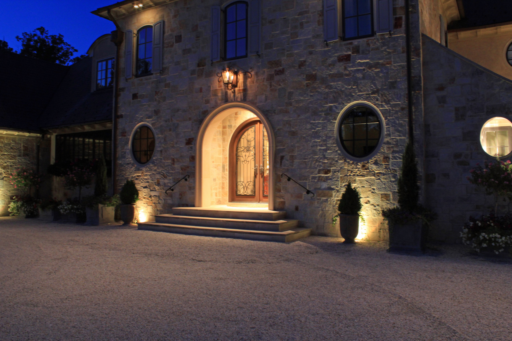 "Methods to Improve Your Area with Exterior Illumination"