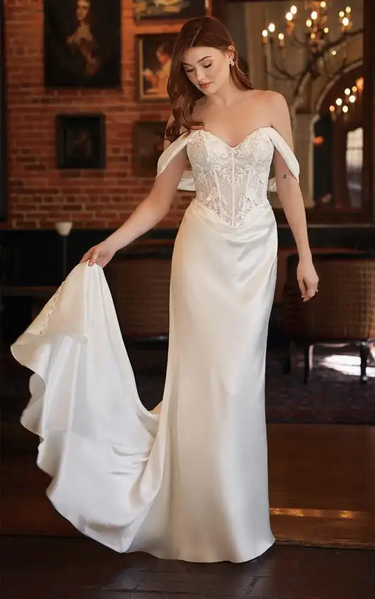 7 Breathtaking Short Wedding Gowns You May Think About Wearing
