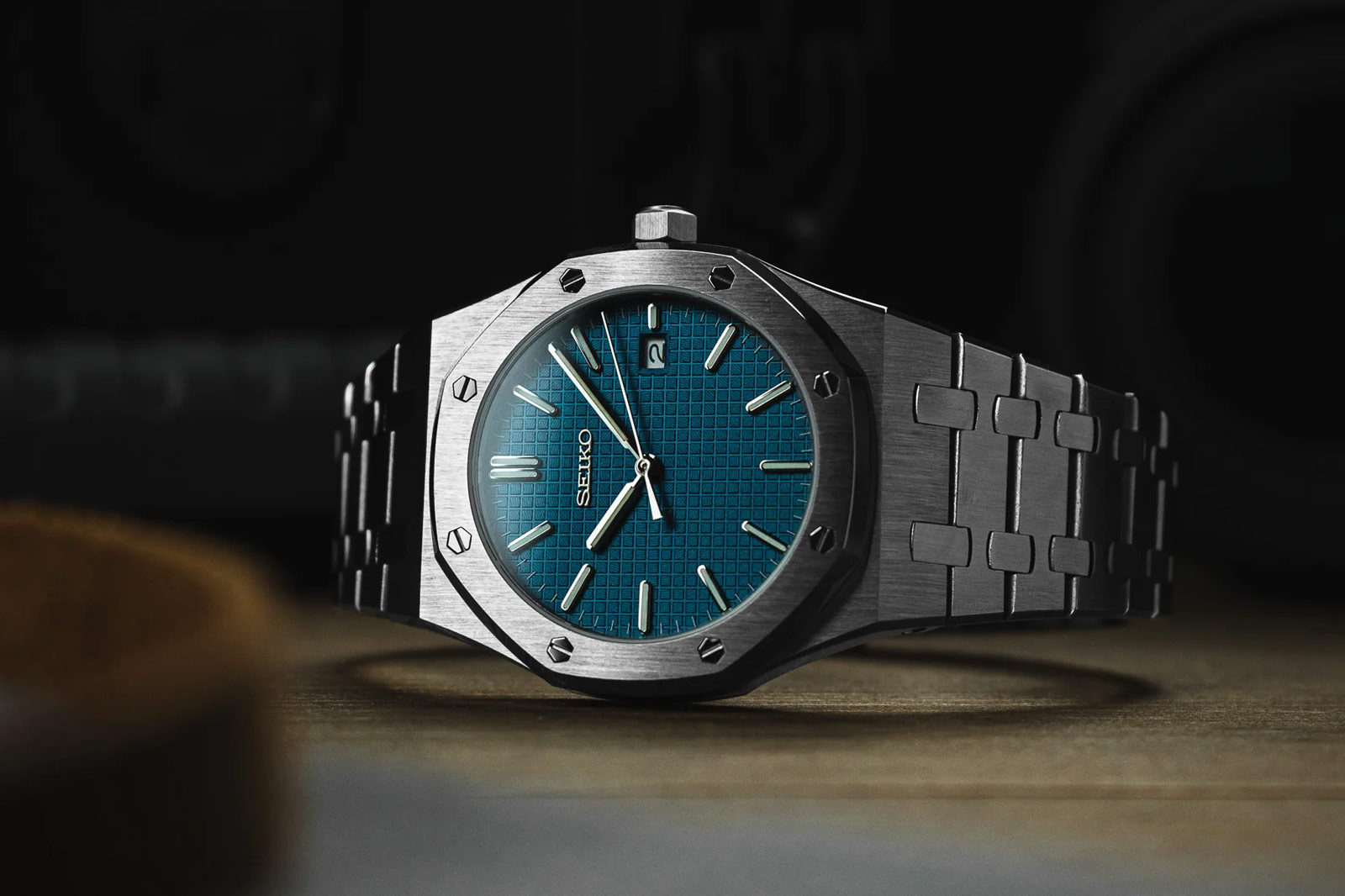 How to Transform into a Watch Aficionado