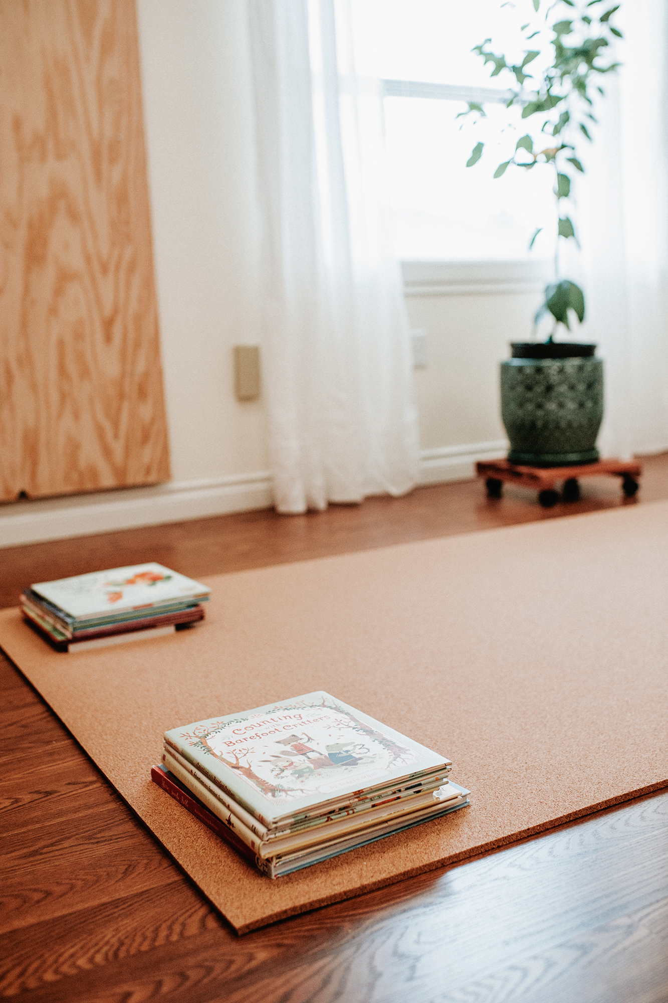 Step-by-Step Instructions for Installing a Corkboard Wall
