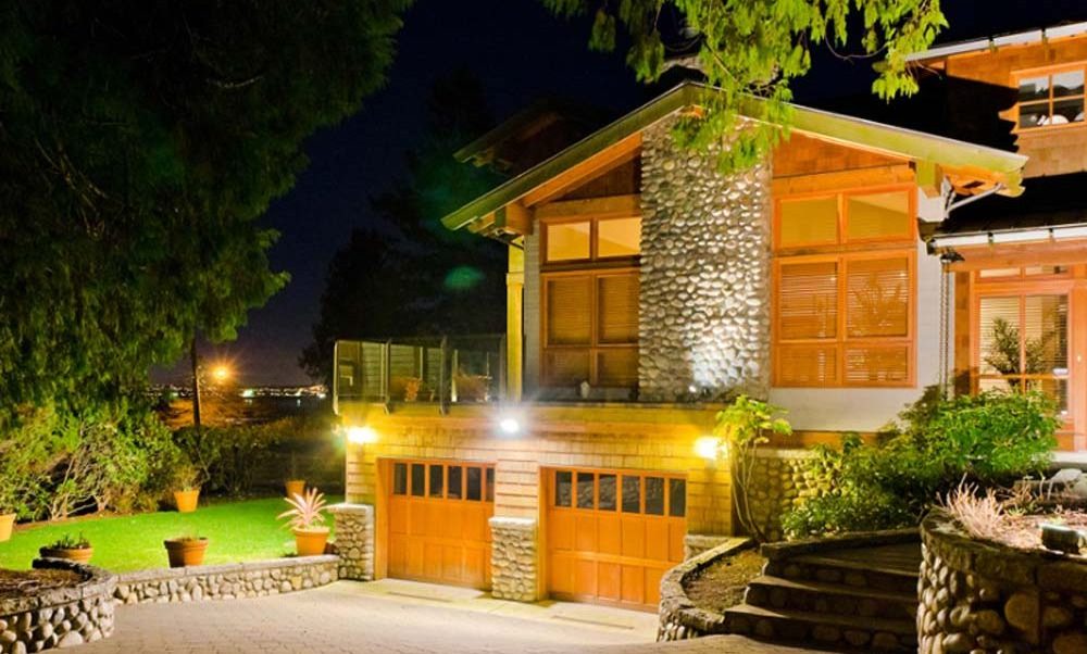 How to Set Up Exterior Lighting