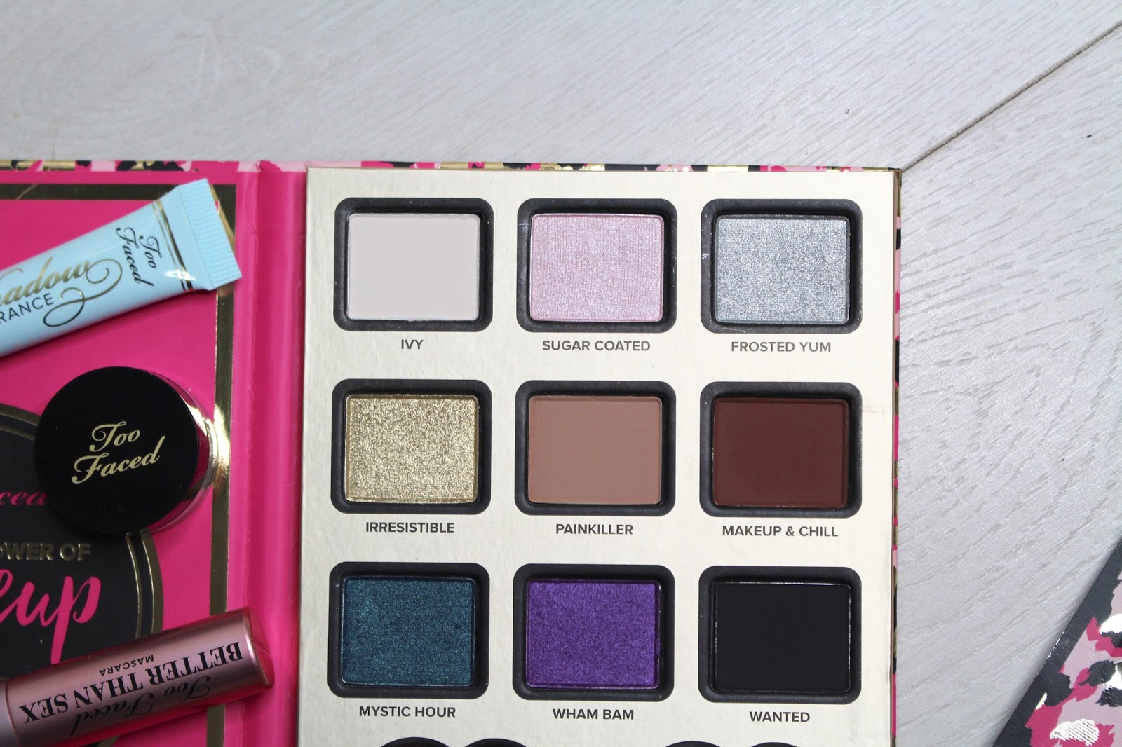 Hourglass Holiday 2025 Ambient Lighting Edit: Revealed Palettes Collection