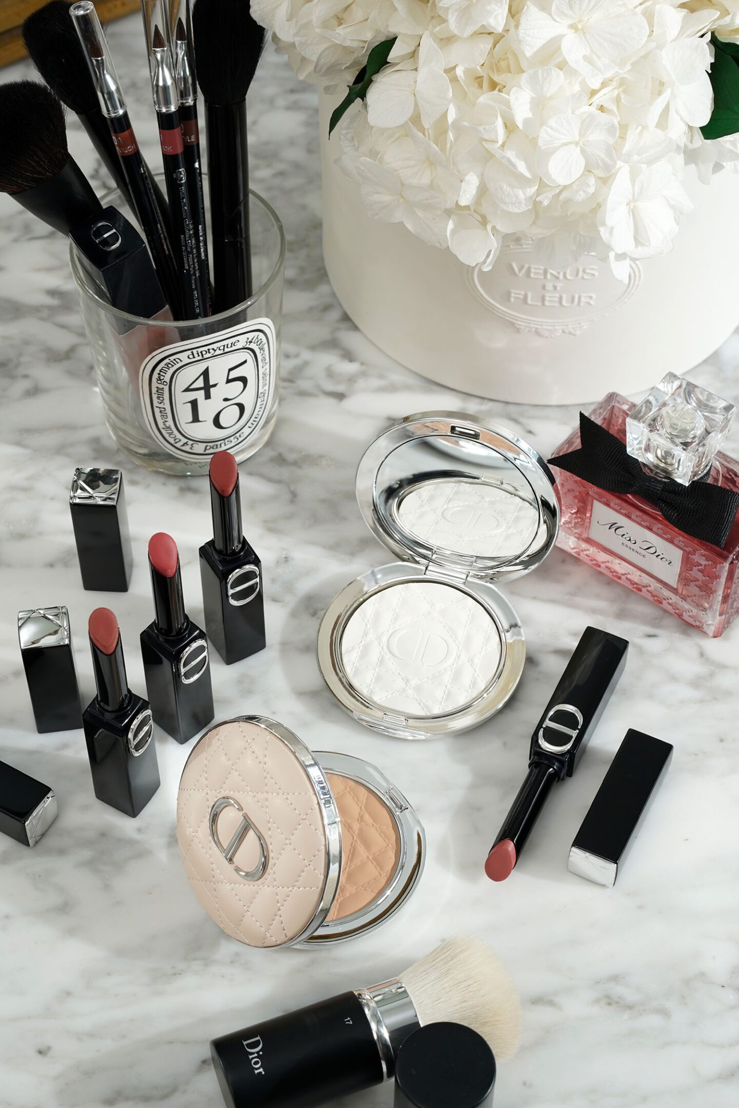 Presenting Dior Beauty: Powder Filters, Miss Dior Essence, and On Stage Lips Collection