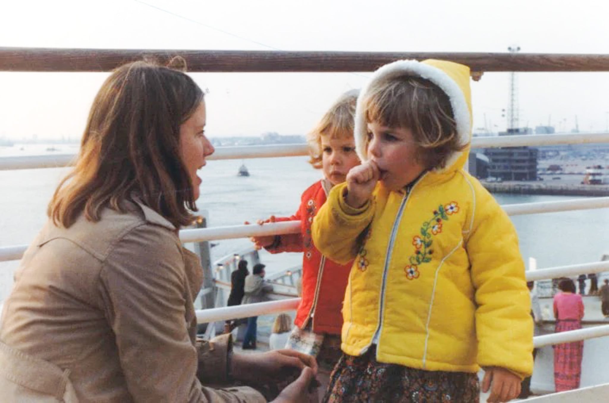 Displaying Spring Items from UK Independent Online Stores