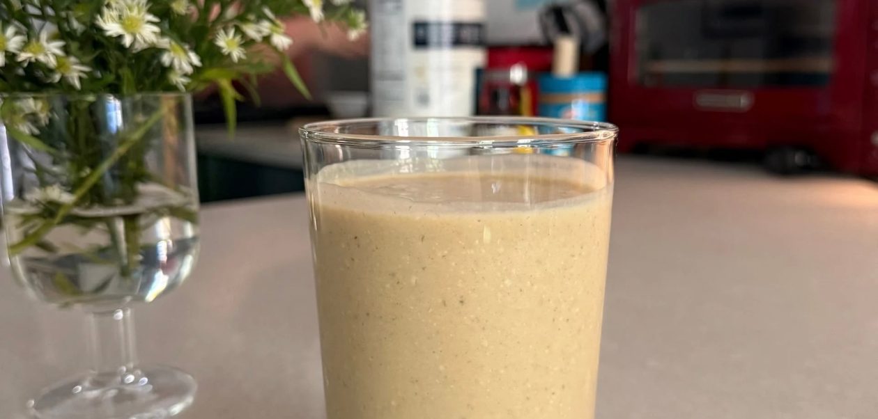 The Versatile Wellness-Enhancing Smoothie